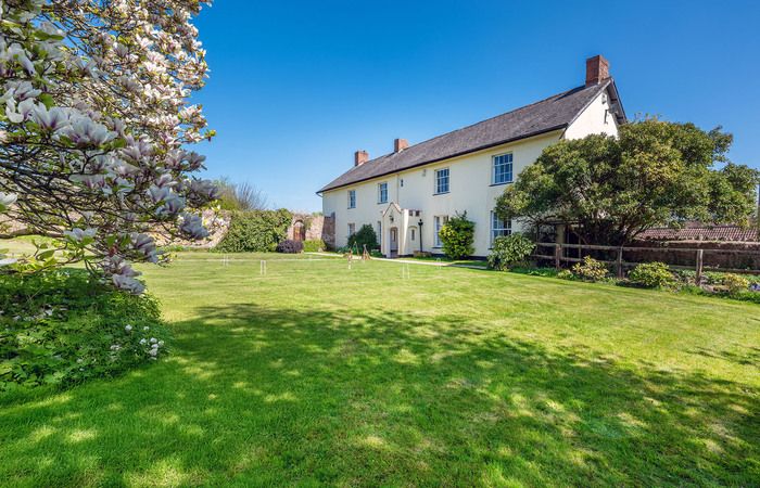 An image of 'POUND FARM'