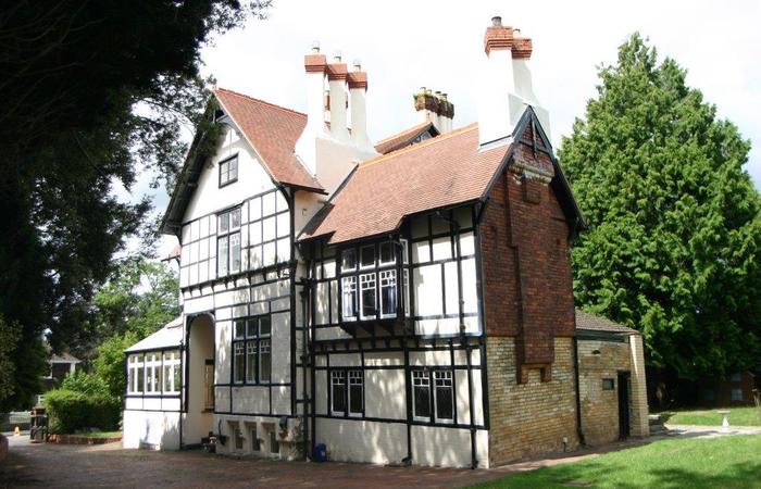 An image of 'Fairlea Grange'