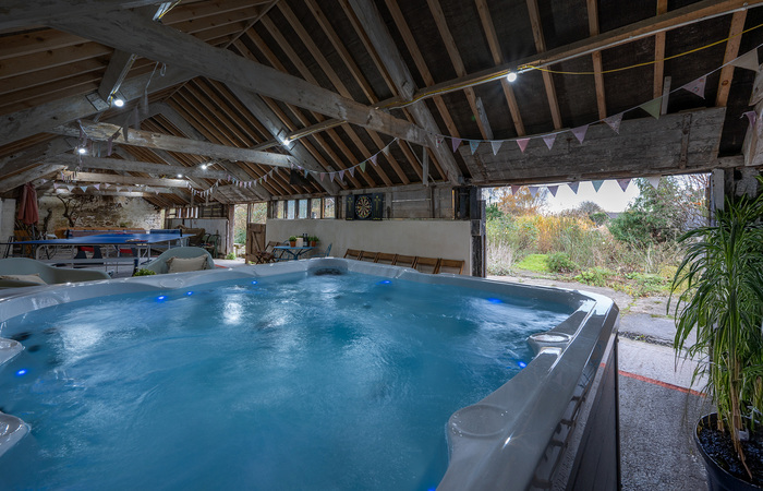 An image of 'MINGLEBY MANOR'