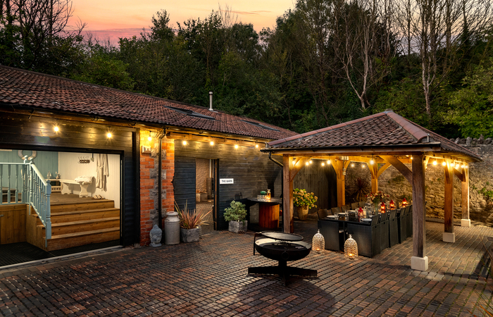 An image of 'PEAKS GRANGE'