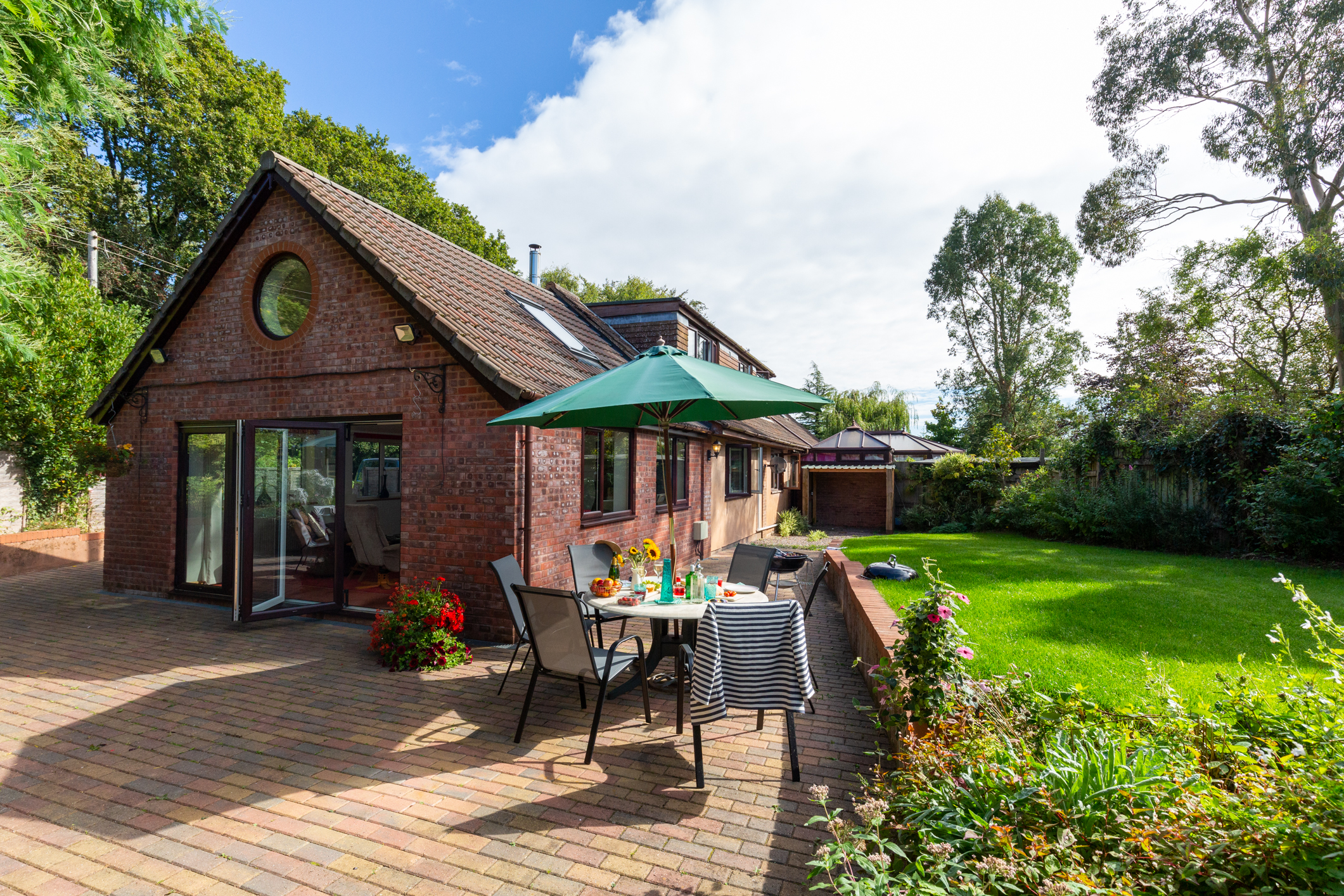 Unusual and grown up day trips in Somerset | Blog | White Post Cottages