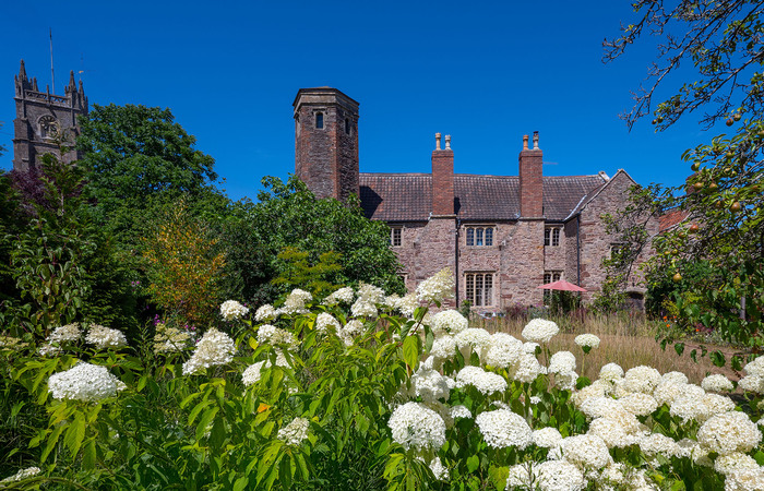 An image of 'Mingleby Manor'