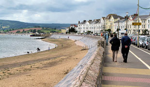 800px exmouth seafront in south devon arp.full