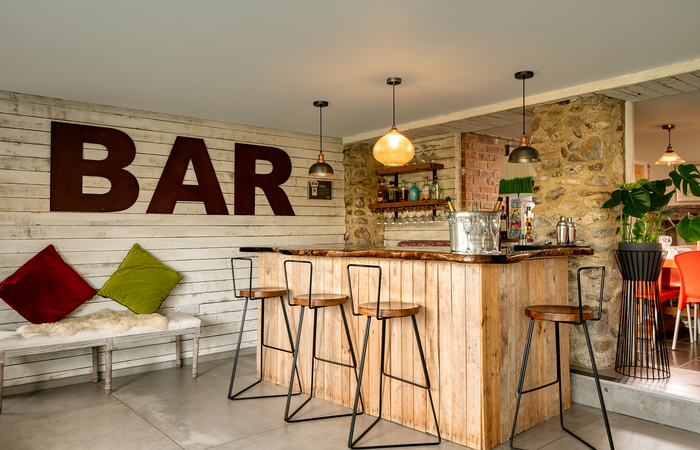 An image of 'ADE SHINDY'