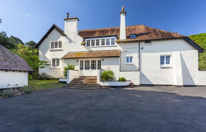An image of 'Coach House View '