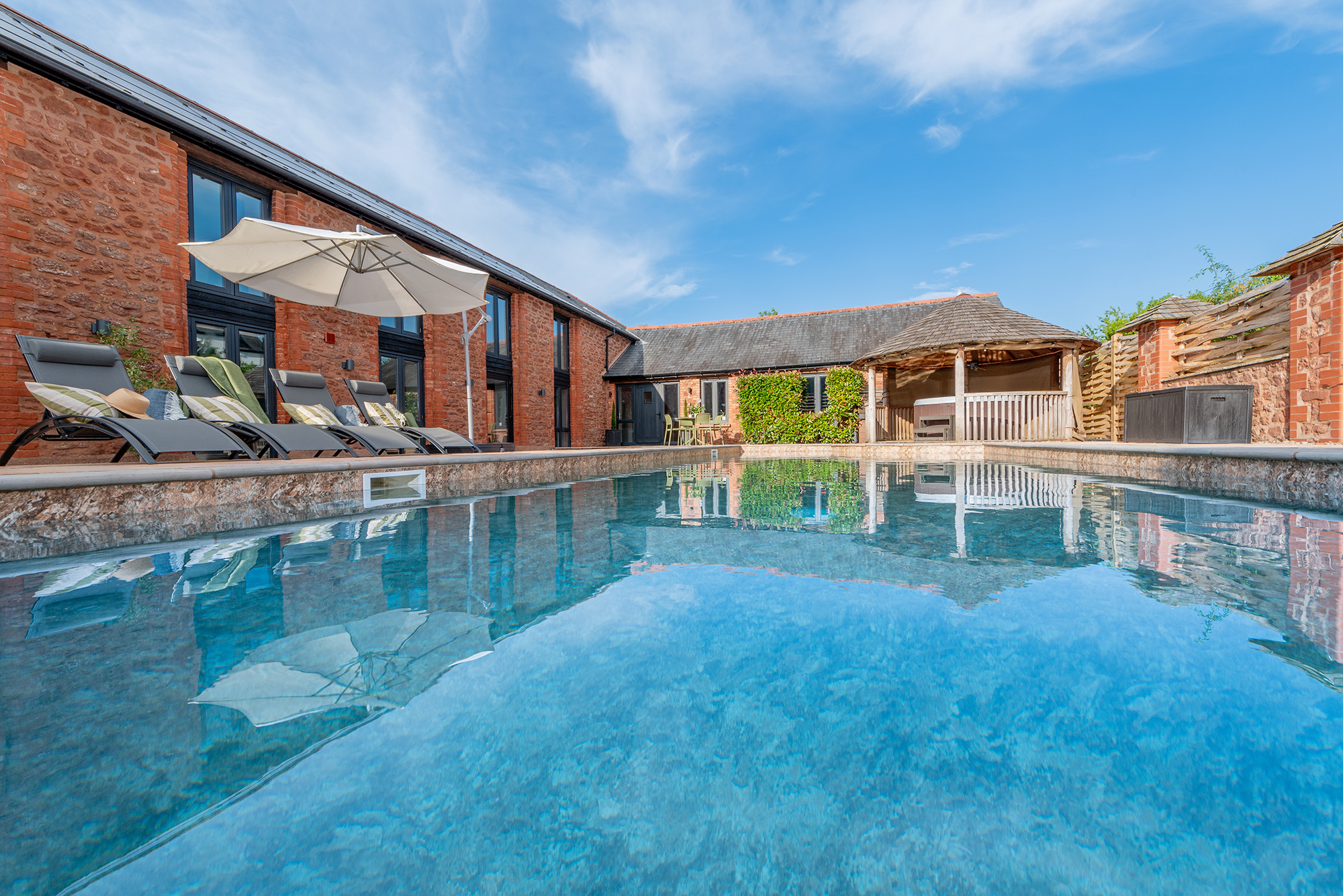 ridgeview-holiday-somerset-accommodation-sleeping-16.original.jpg