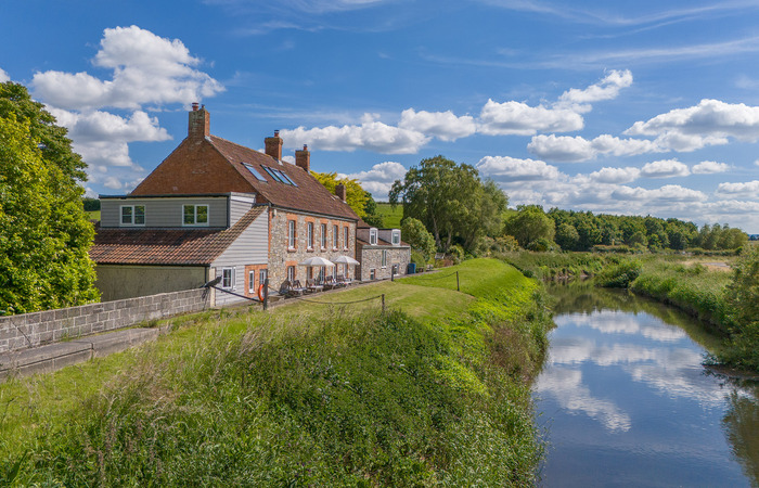 An image of 'DALLYBANK'