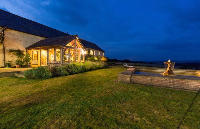 An image of '💗 HOUSE ON THE HILL'